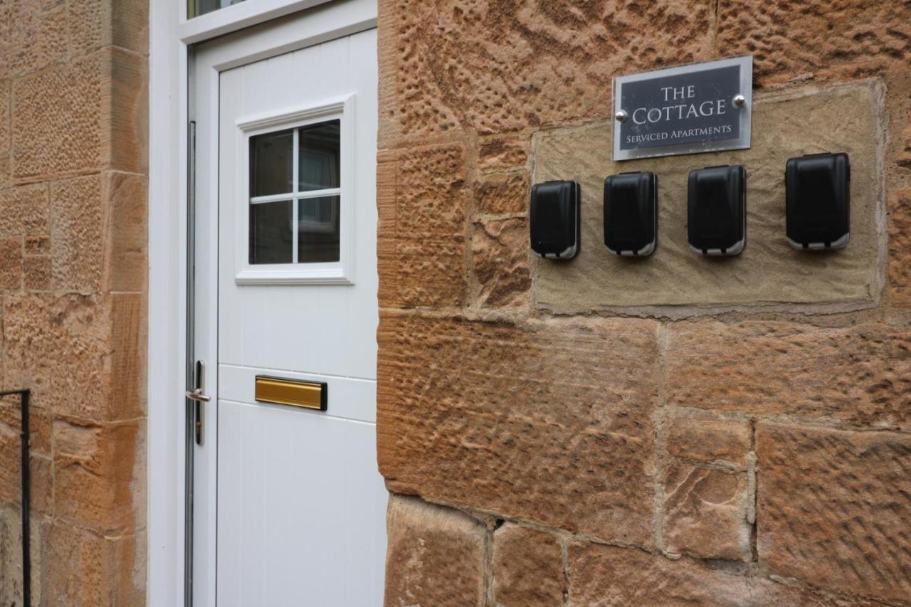 Signature - Linden Cottage Room 2 Airdrie Εξωτερικό φωτογραφία